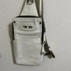 DOUBLES ワンショルダーバッグYHB-1692本革 レザー ムスタッシュ