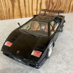 ランボルギーニ カウンタック 1/18 ランボルギーニ 1988 Burago 1988 Lamborghini Countach Burago 1:18 Model Unboxing - YouTube