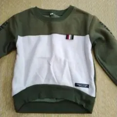 オリーブグリーン ホワイト トレーナー