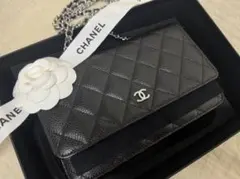 CHANEL❤︎ウォレットチェーン　キャビアスキン
