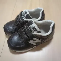 Item thumbnail for item 774d5fe8-3f8d-4a20-98a1-2cb1d50840a1