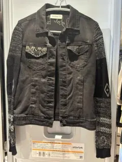 Item thumbnail for item de7d9771-602b-4ade-9ceb-6931126de811