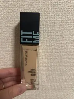 メイベリンフィットミーリキッドファンデーション 112