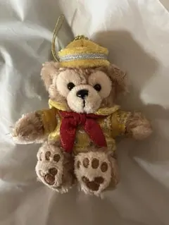 ダッフィー ぬいぐるみバッジ 黄色い衣装