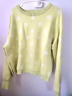 Cutie Blonde 花柄 ニット 長袖 ライトグリーン