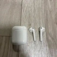 【ジャンク】AirPods本体 ホワイト 充電ケース付き