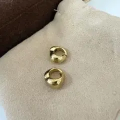 ハグイヤリング ドロップ
