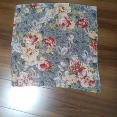 INGEBORG 花柄 ペイズリー ハンカチのサムネイル