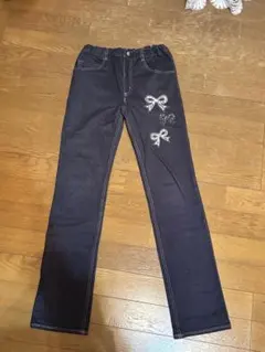 pom ponette リボン刺繍付き長ズボン 140cm