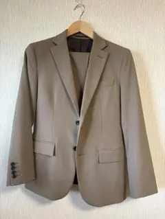 【GU】ベージュ セットアップスーツ　メンズS