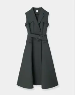 L'aube blanc L'Or Sleeveless Coat Dress