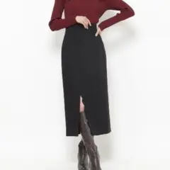 スカラップスリットタイトスカート