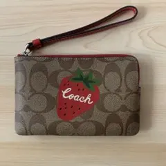 コーチ　リストレット　ポーチ　COACH ストラップ　小物入れ　美品　苺
