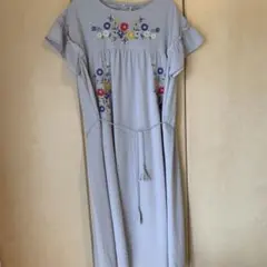 花柄刺繍付夏のワンピース　下地付