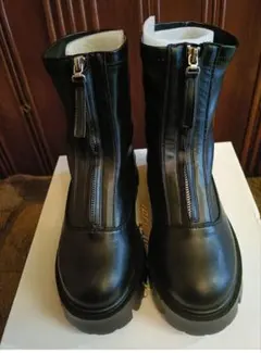 完売品 新品 4E 厚底センタージップストレッチショートブーツ（低反発中敷）