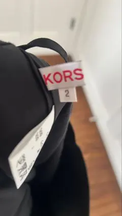 MichaelKORS 黒 タイトスカート サイズ2のサムネイル