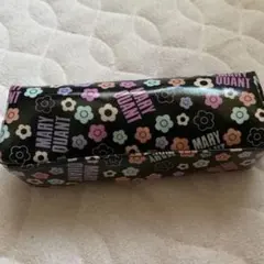 マリークワント　ポーチ