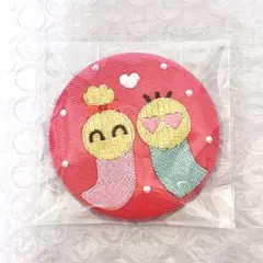 ニャッキ！ シークレット刺繍缶バッジ ニャッキ&ピンクちゃん ハート