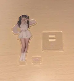 IVE レイ アクスタ