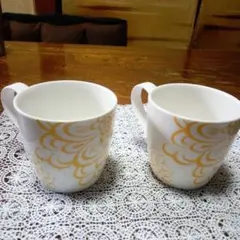 ナルミ白地金色花柄マグカップ2個セットDay+