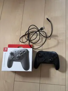 Nintendo Switch Pro Controller ブラック