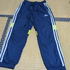 アディダス　トレーニングパンツ150