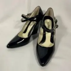 ブラックエナメルポインテッドトゥヒール 5.5