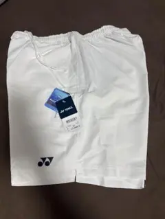 ヨネックス　ハーフパンツ　白　XO
