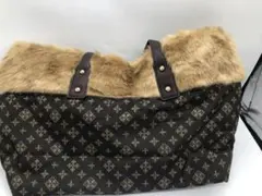 Item thumbnail for item 18222cd7-317c-4e54-b18e-cd2beb0cd3d7