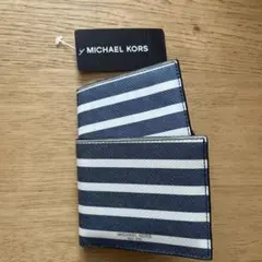 新品未使用　MICHAEL KORS COOPER 二つ折り財布 パスケース付き