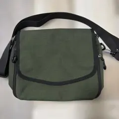 ショルダーバッグ カーキ