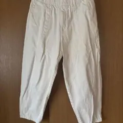 ホワイト カーゴパンツ バックポケット付き