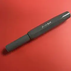 未使用 カヴェコ スカイラインスポーツ 万年筆 グレー F（細字）元箱・付属品のサムネイル