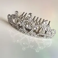 きらきら クリスタル シルバー ヘアアクセ 誕生日 ウエディング コス ティアラ
