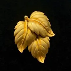 578遺品整理品　ペンダントトップ　ゴールド？　金？　メッキ？　ヴィンテージ