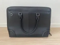 レザービジネスバッグ