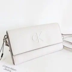 Item thumbnail for item 1659ef79-81e4-4d80-95ab-18eb8d9b53a9