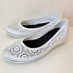 Item thumbnail for item f027422e-8210-4e30-a477-c47cfc7c9a54