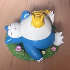 ピカチュウ カビゴン フィギュア