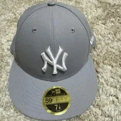 ニューヨーク・ヤンキース 59FIFTY グレーキャップ