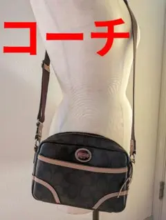 コーチ　シグネチャー　カメラバッグ　ショルダーバッグ　PVC