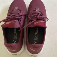 PUMA SOFTFOAM スニーカー ボルドーのサムネイル