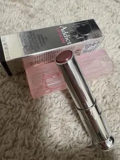 Dior ディオール　アディクトリップグロウ　057 シマーシナモン
