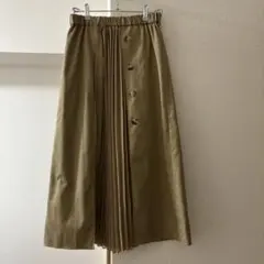 ベージュ プリーツ付きロングスカート