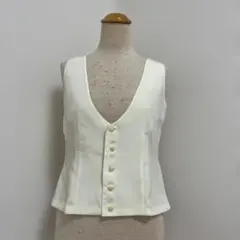 Item thumbnail for item f2edbd6d-a3db-434e-944b-94ba8b192eab