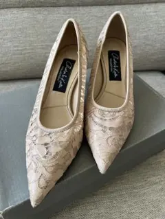美品！CHARLES & KEITHチャールズアンドキース 36 ヒール5cm