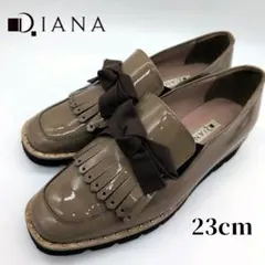 【美品‼️】DIANA エナメル リボン ベージュ 厚底ローファー 23cm