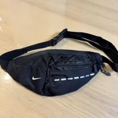 nike ウエストポーチ
