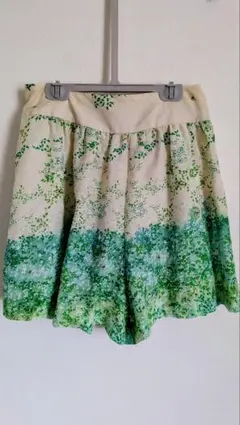 花柄 ショートパンツ