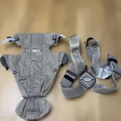 BABYBJÖRN mini 抱っこ紐 メッシュ　グレーベージュ